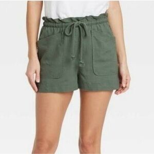 NWT Universal Thread green utility shorts with tie belt